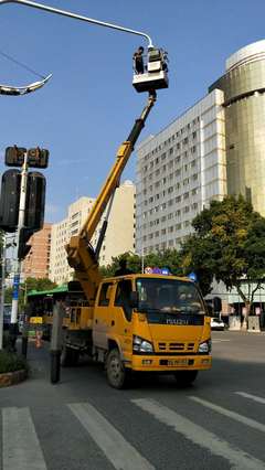 武漢高空車_武漢登高車_武漢云梯車_[廠家、價格]