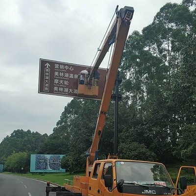 乳源瑤族自治縣升降車出租推薦這家-電力路燈車出租-墻體廣告安裝伸縮高空作業(yè)車租賃租期靈活