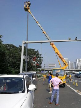 德陽 高空作業(yè)車出租、 路燈車出租公司